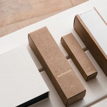 Scopri il nostro packaging minimal in cartone ondulato
